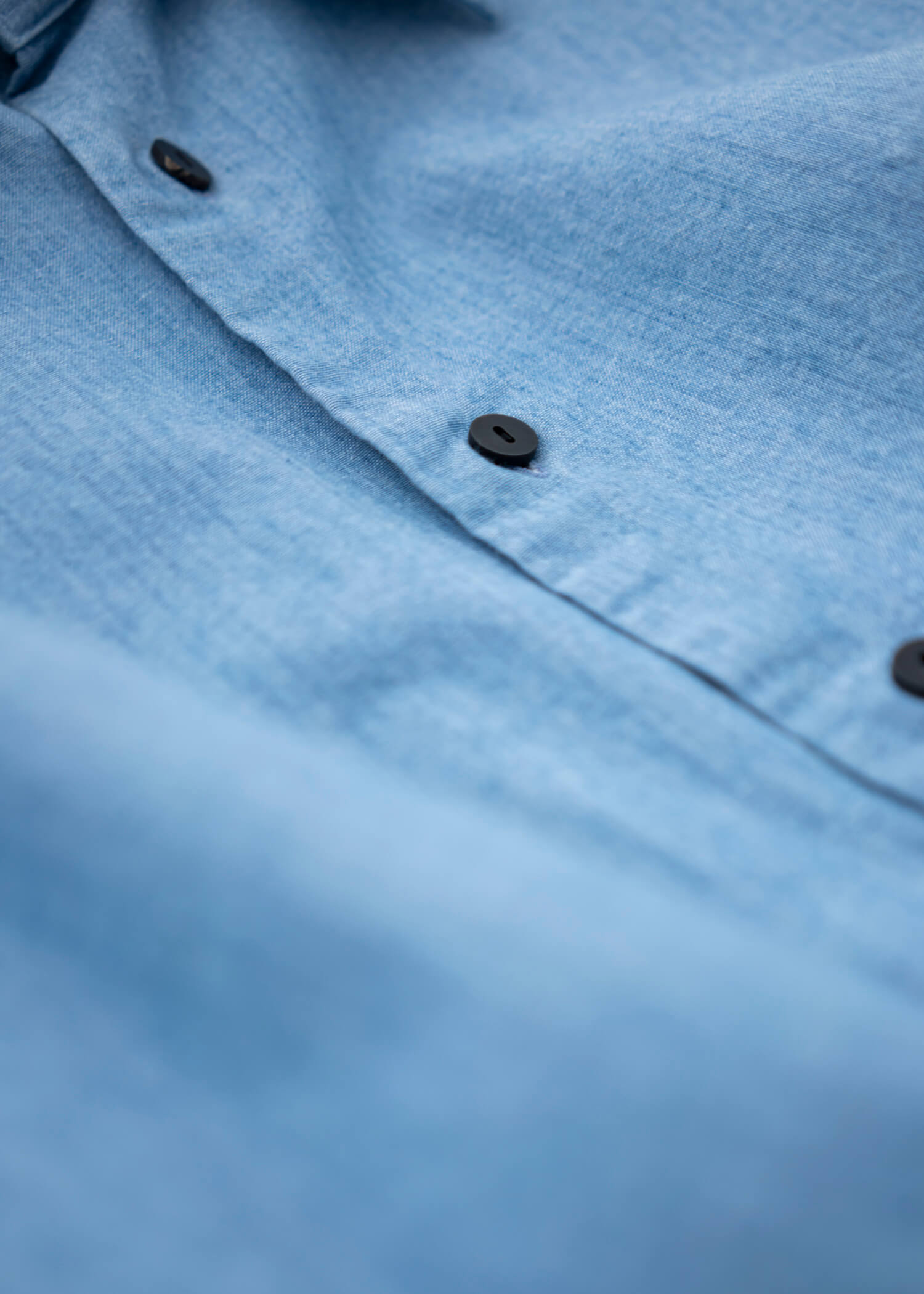 ZIIIN """"""""BEARSLEY"""""""" LONG POINT COLLAR SHIRT / INDIGO