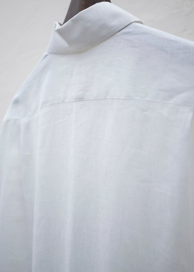 LONG POINT COLLAR SHIRT / WHITE