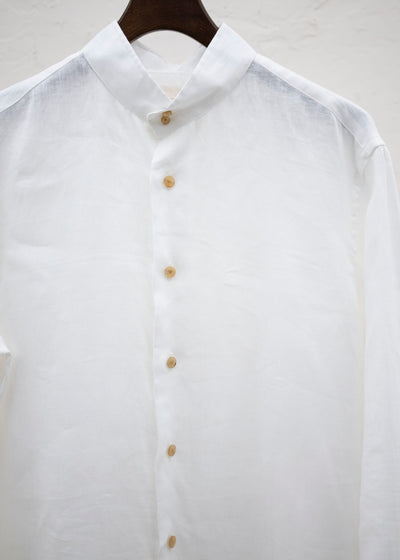 ZIIIN KAFKA STAND COLLAR GATHER SHIRT / WHITE