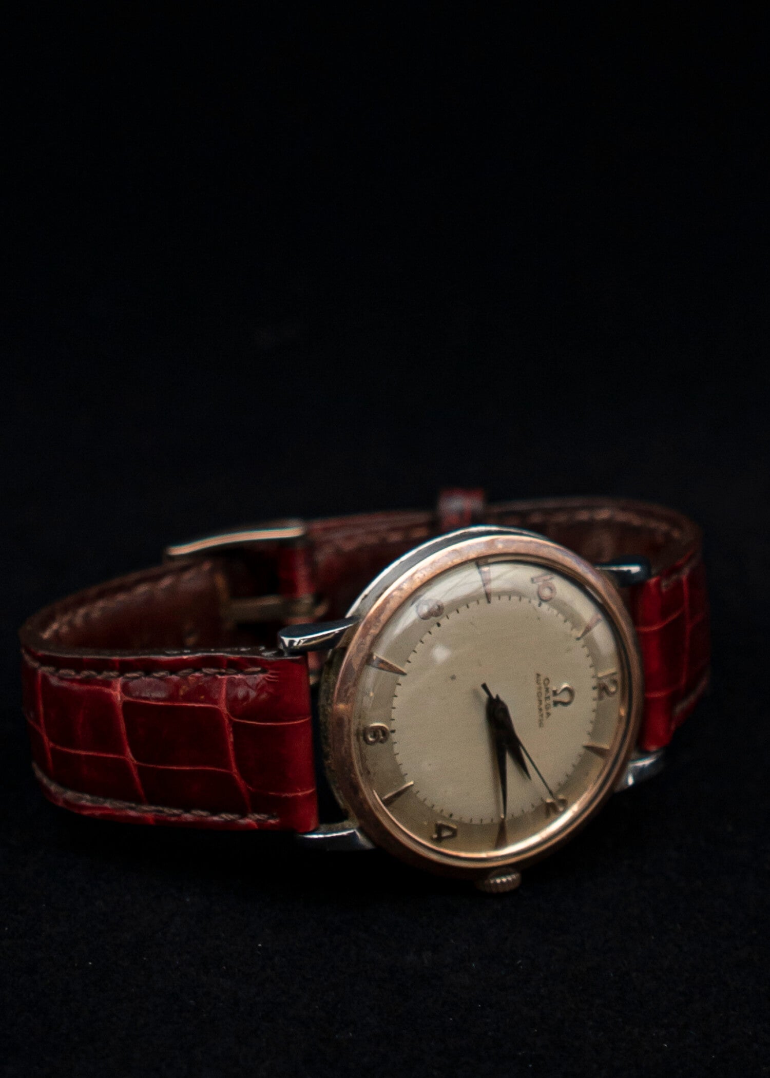 OMEGA VINTAGE WATCH 18K