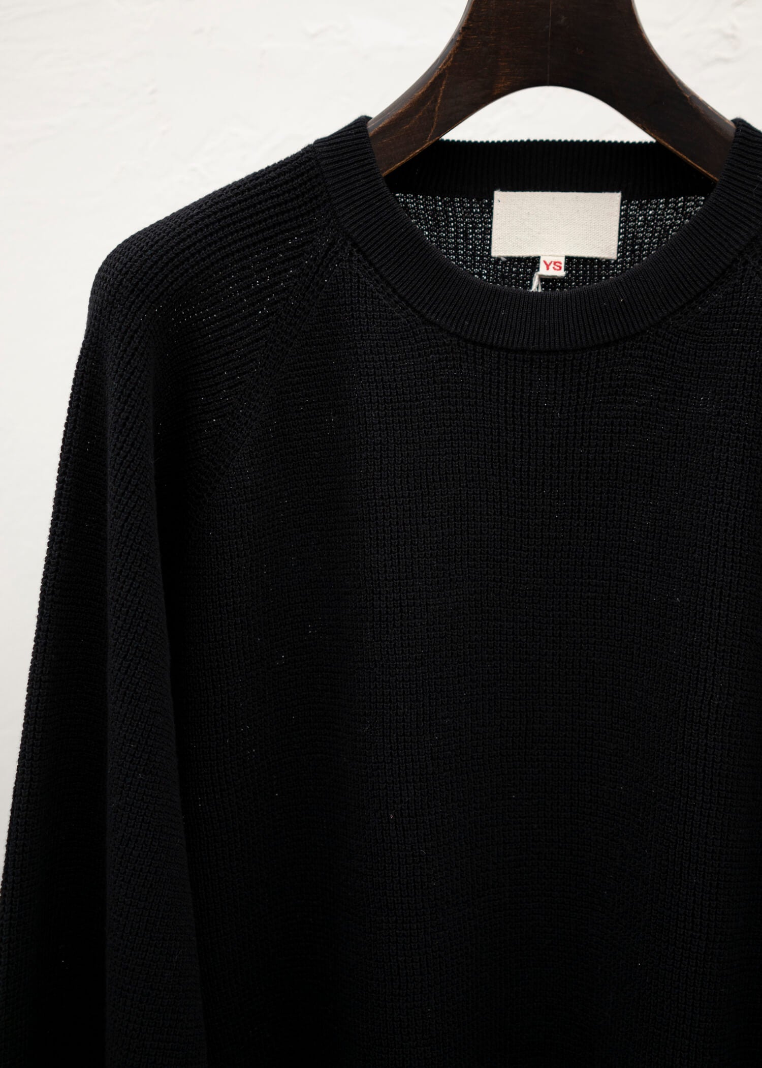 YOKO SAKAMOTO CREW NECK KNIT BLACK