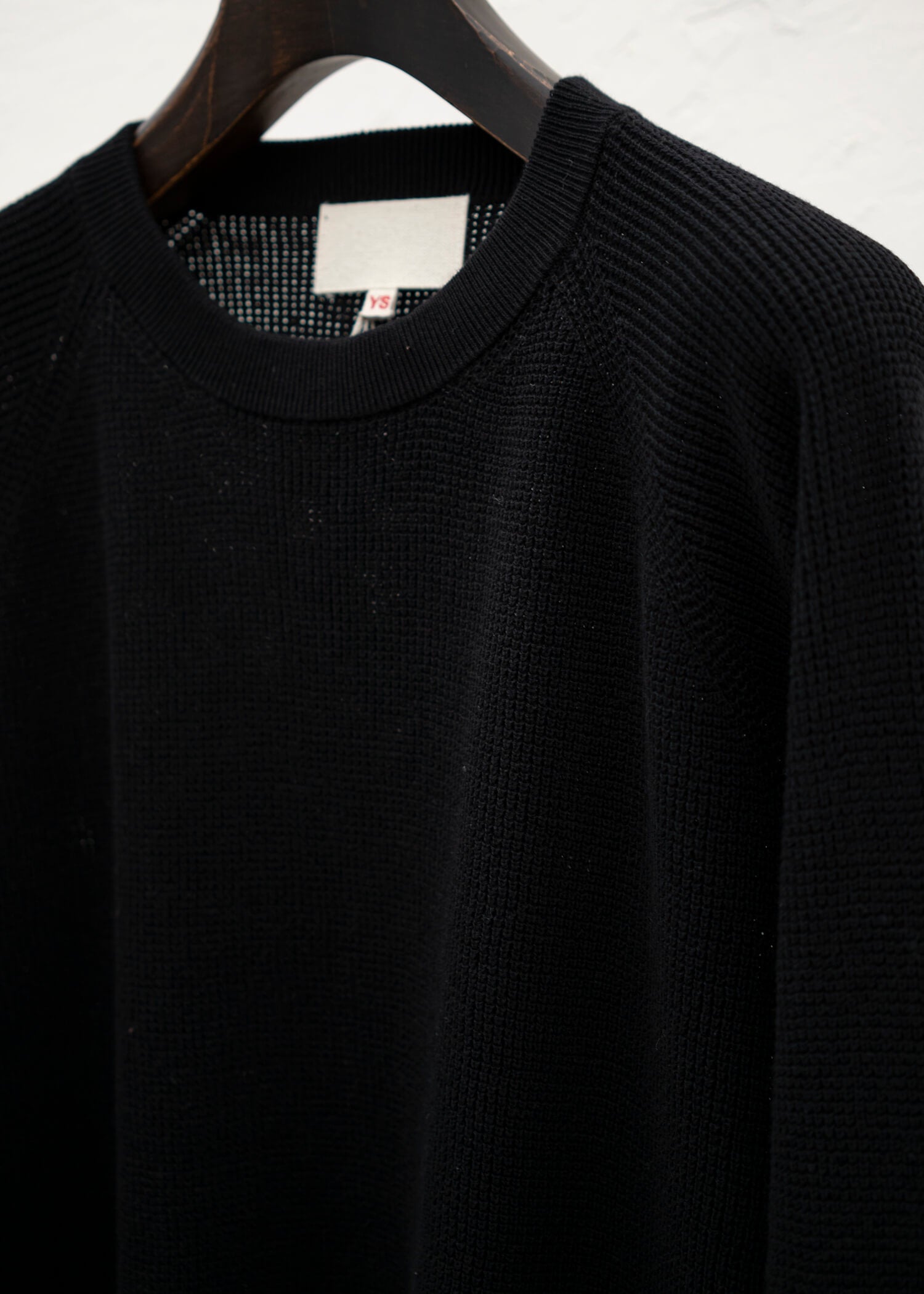 YOKO SAKAMOTO CREW NECK KNIT BLACK