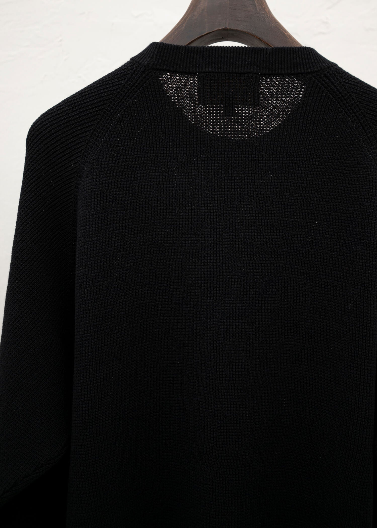 YOKO SAKAMOTO CREW NECK KNIT BLACK