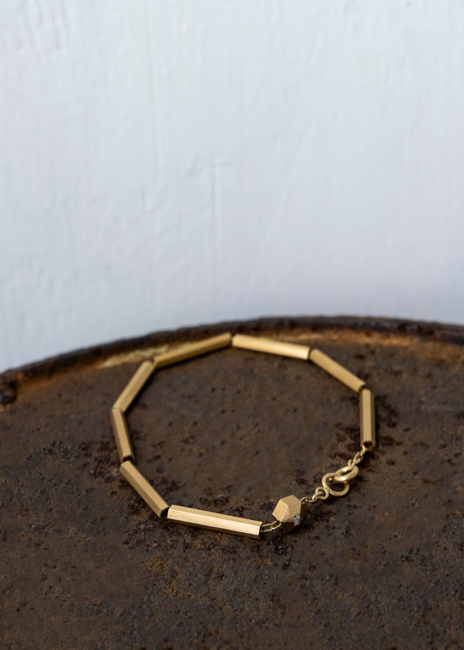 律動 "ROKKAKU" BRACELET / GOLD / DIAMOND