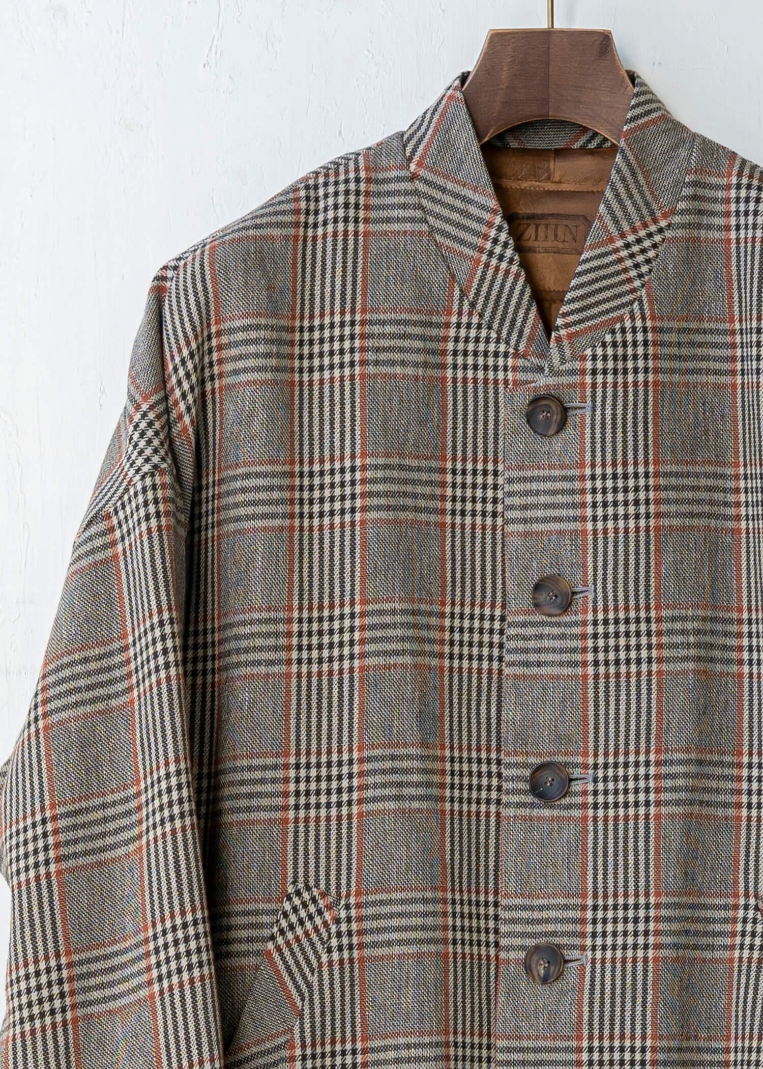 ZIIIN SARUTA OLD CHECK BOMBER JKT