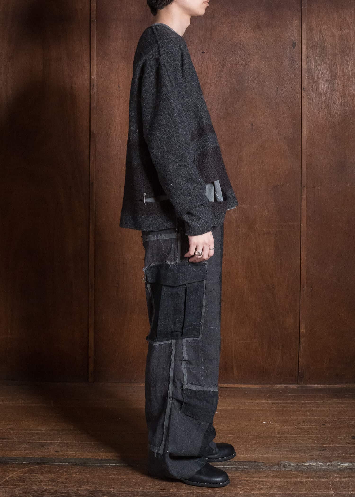 Professor.E HAND-TATTERED EDGES CARGO GREY 26FW-FM-TRL-02