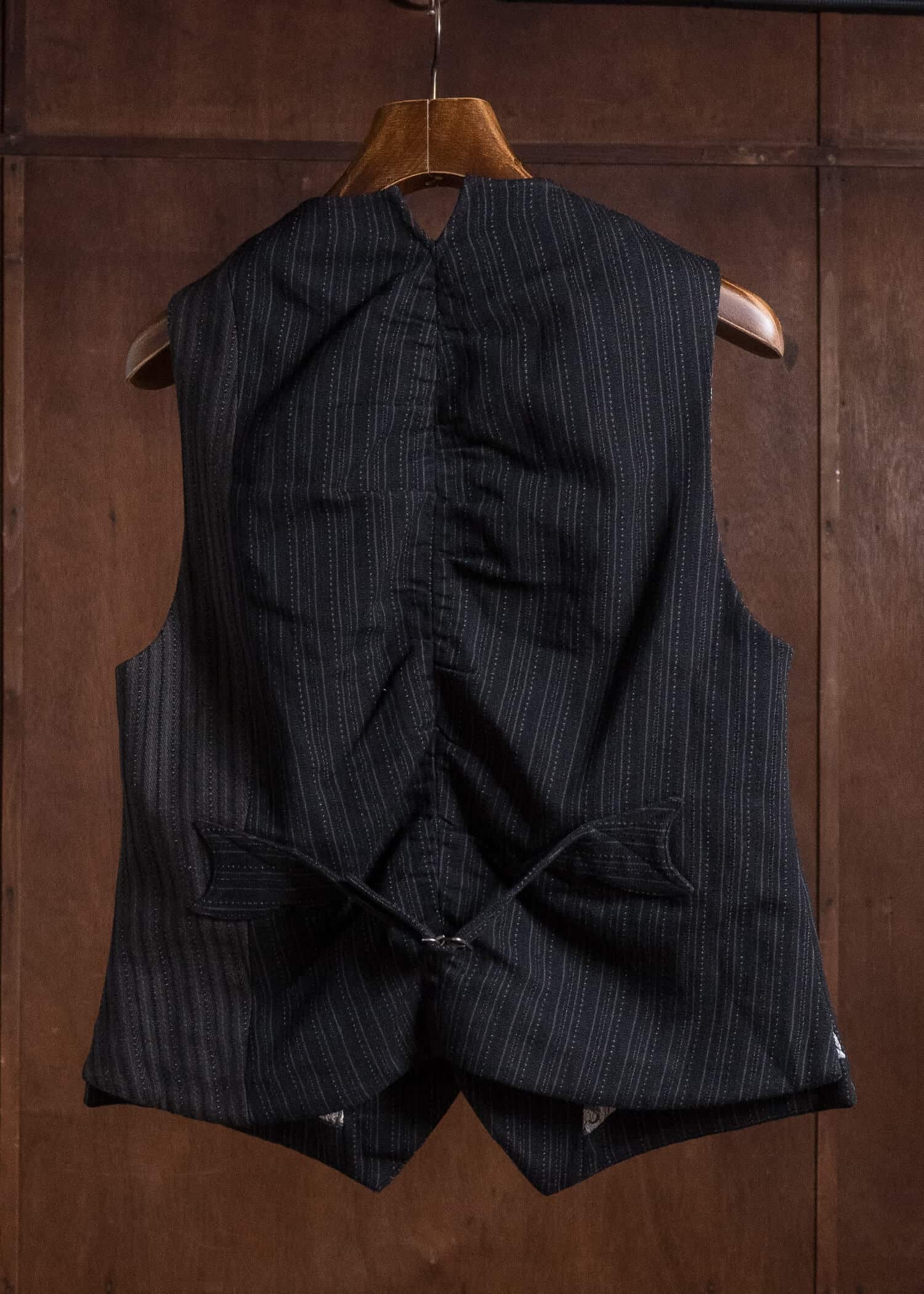 Professor.E E WAISTCOAT STRIPE 26FW-PE-VST-01