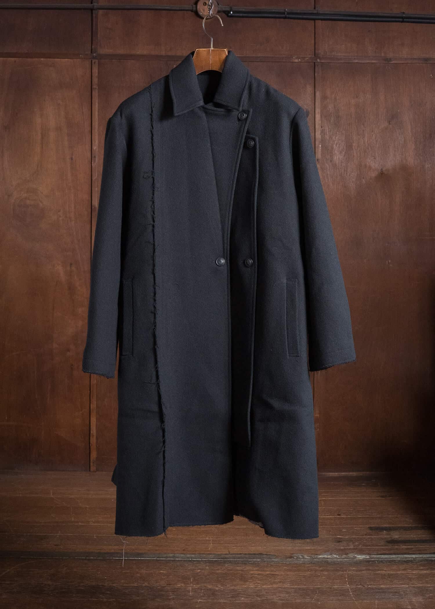 Professor.E RAW-EDGE DOUBLE-COLLAR LONG COAT BLACK 26FW-WN-LC-01