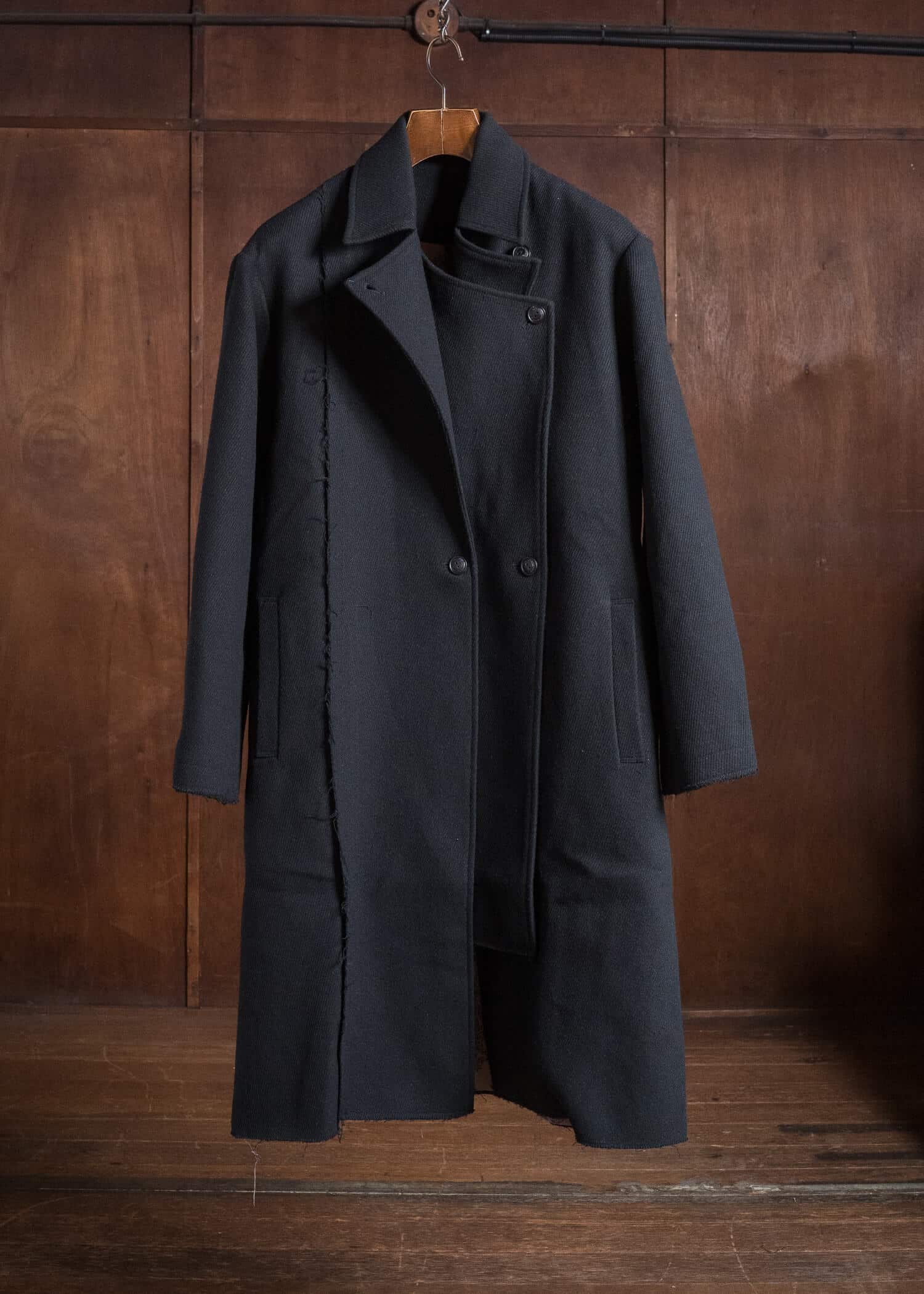 Professor.E RAW-EDGE DOUBLE-COLLAR LONG COAT BLACK 26FW-WN-LC-01