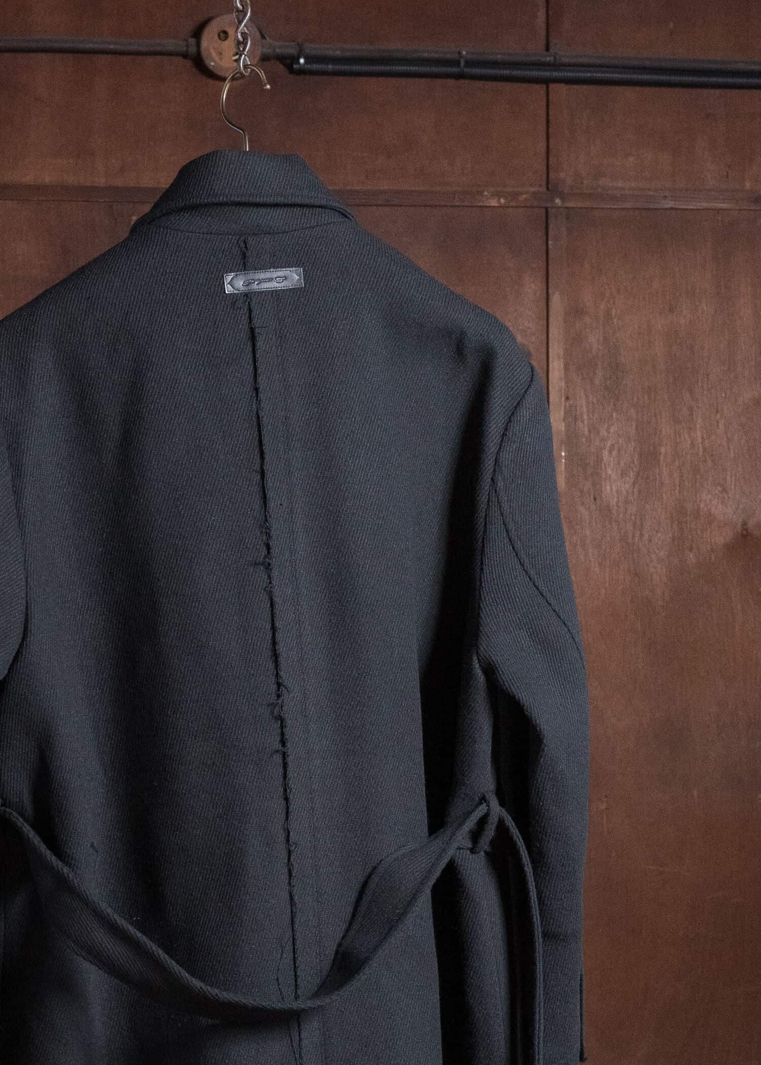 Professor.E RAW-EDGE DOUBLE-COLLAR LONG COAT BLACK 26FW-WN-LC-01