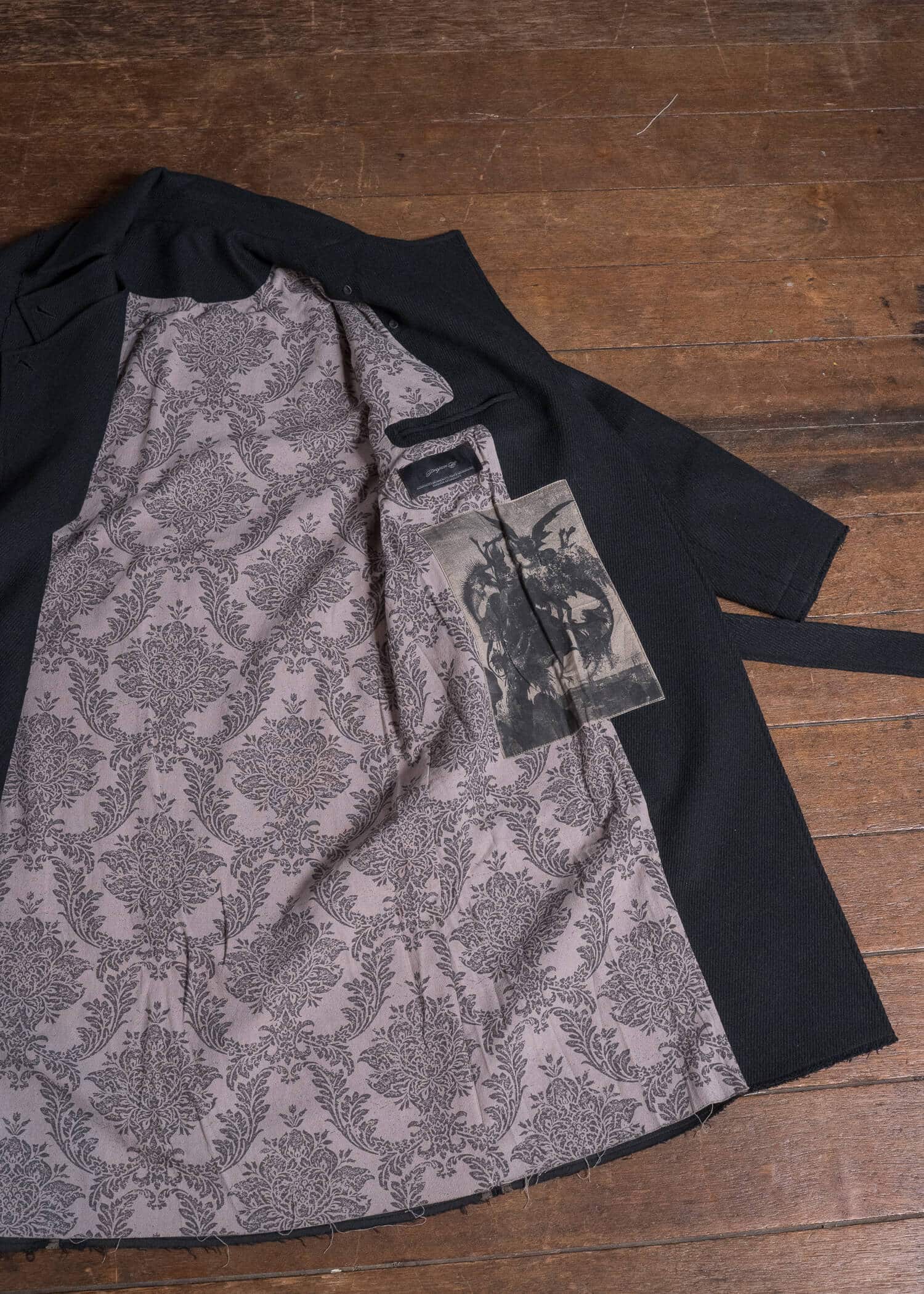 Professor.E RAW-EDGE DOUBLE-COLLAR LONG COAT BLACK 26FW-WN-LC-01