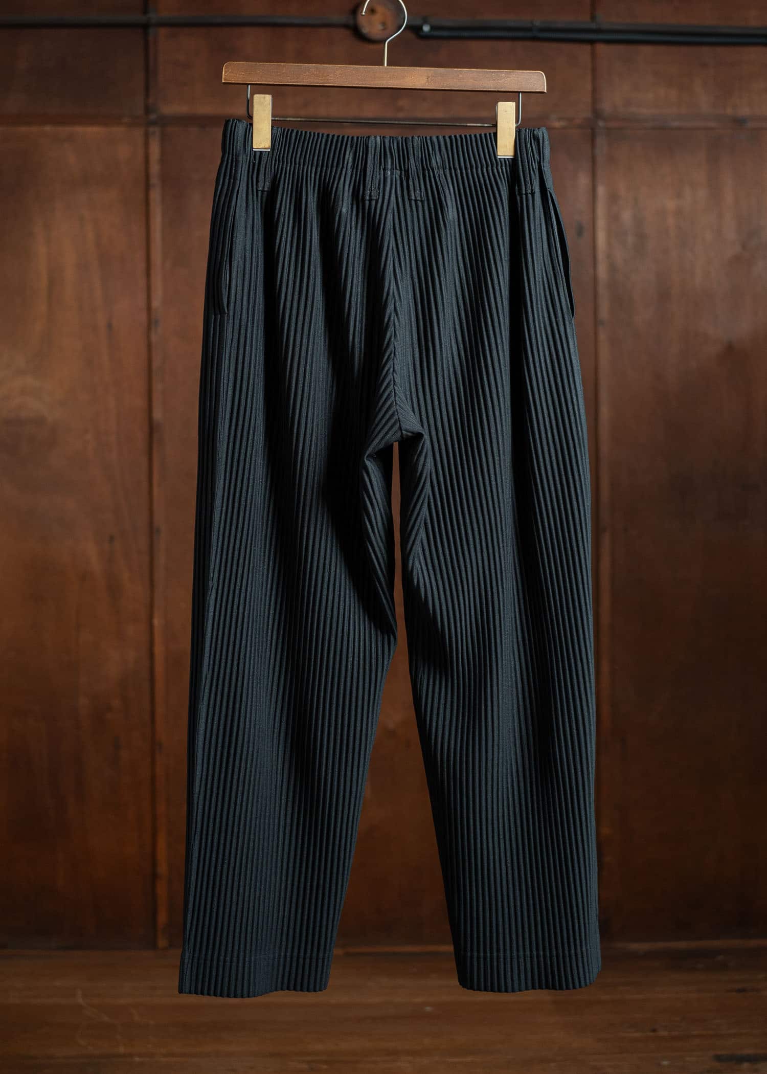 ISSEY MIYAKE HOMME PLISSE Pleats pants