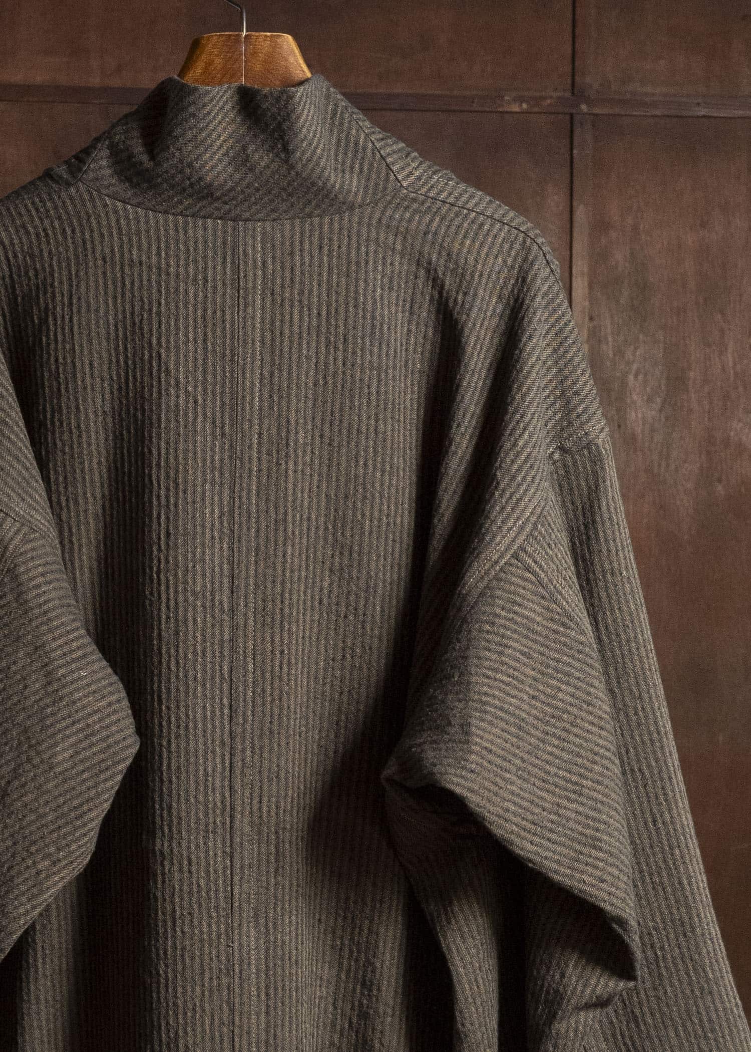 JAN-JAN VAN ESSCHE COAT#35 COAT WITH STANDING COLLAR,JET POCKETS, FULLY LINED Hemp Co Reed Twill | Khaki Striped