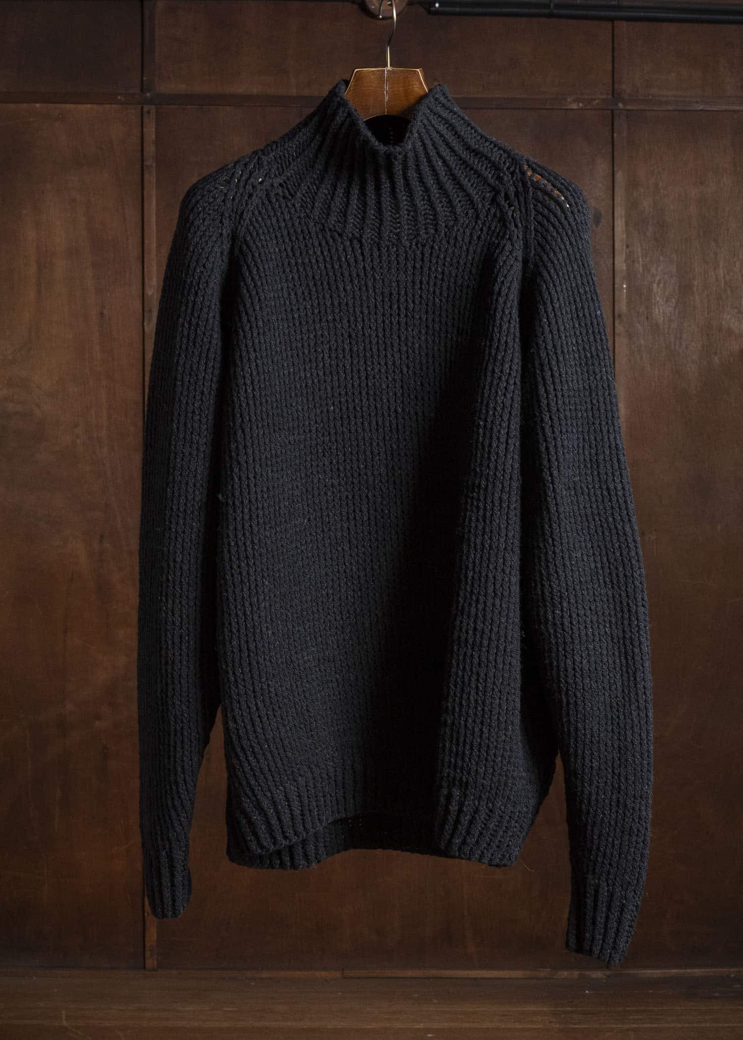 JAN-JAN VAN ESSCHE KNIT#68 HAND KNITTED TURTLE NECK SWEATER Lalin | Black