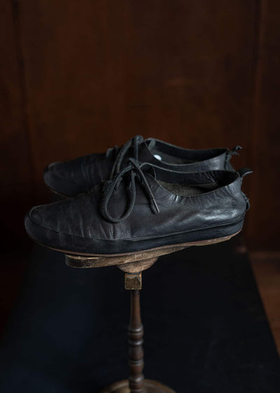 FEIT Hand Sewn Court