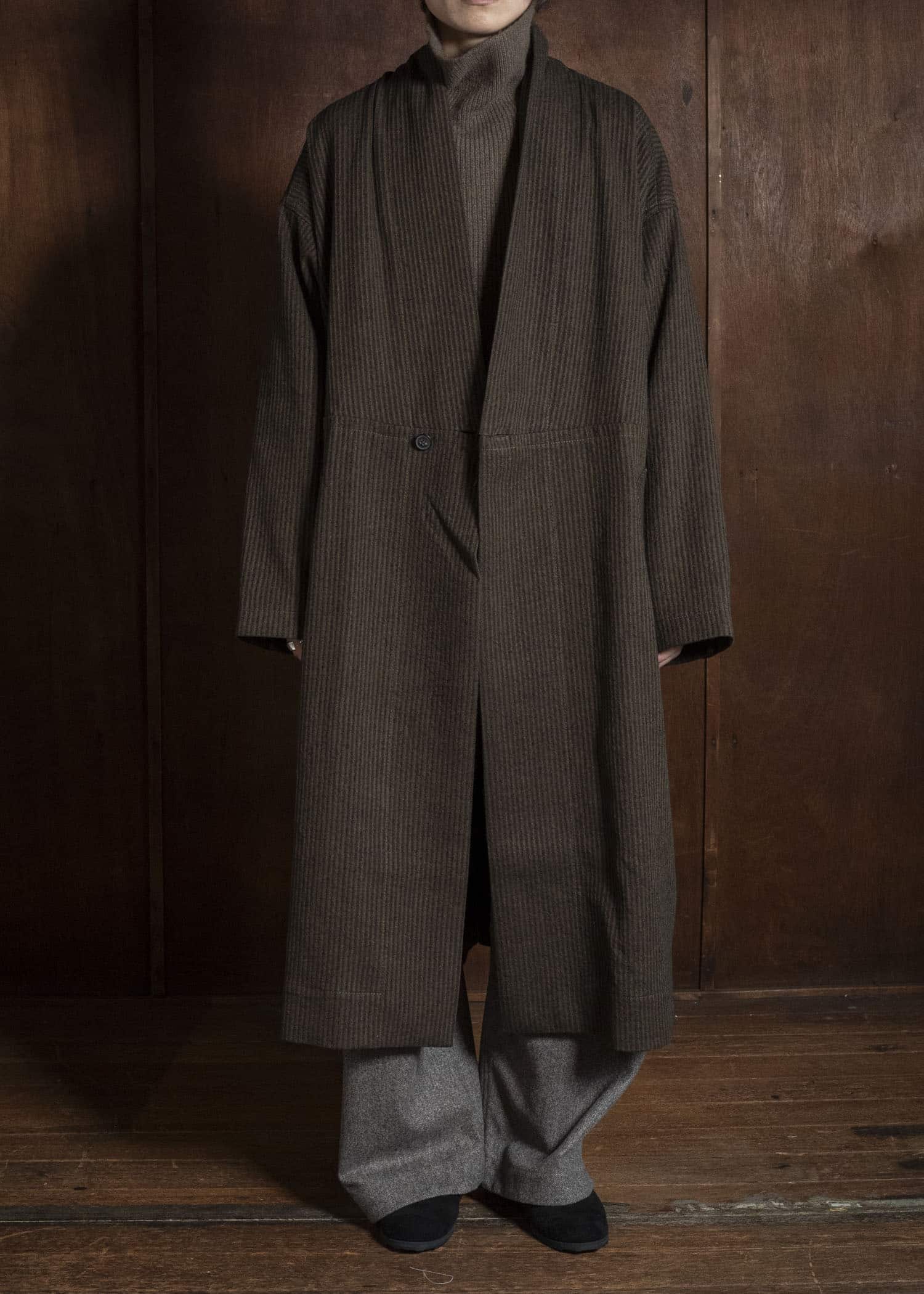 JAN-JAN VAN ESSCHE COAT#35 COAT WITH STANDING COLLAR,JET POCKETS, FULLY LINED Hemp Co Reed Twill | Khaki Striped