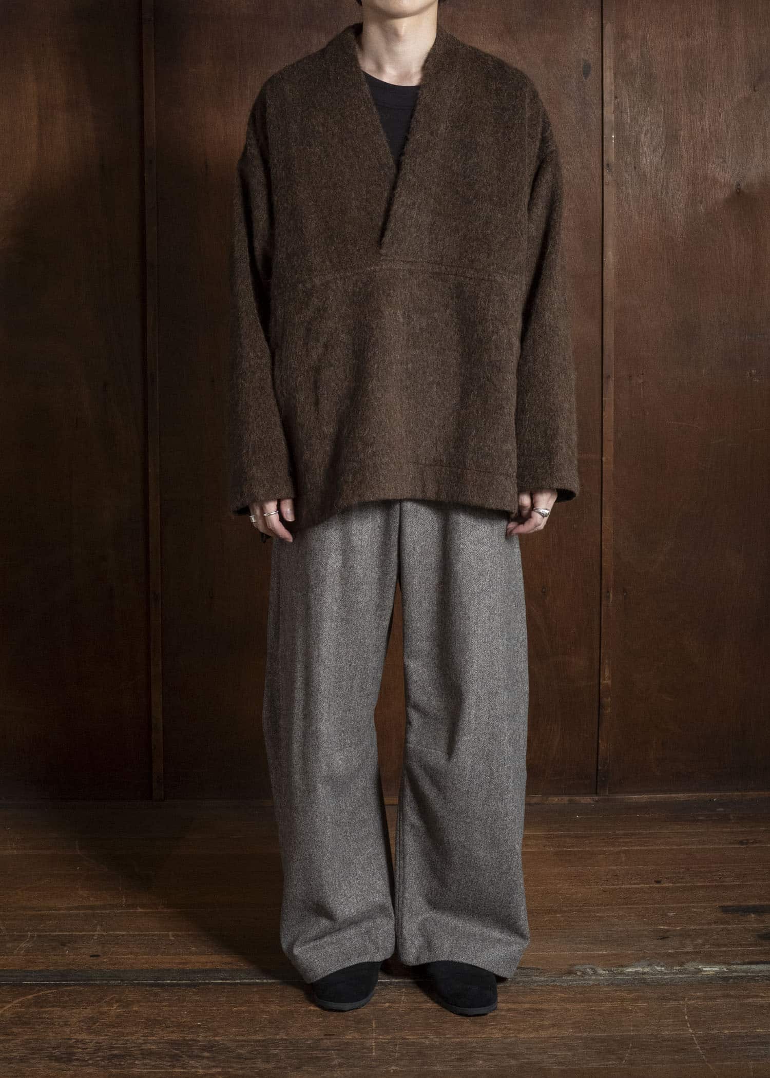 JAN-JAN VAN ESSCHE SWEAT#70 WOVEN SWEAT WITH FRONT POCKETS AND DRAWSTRING Highpile Herringbone | Brown Alpaca