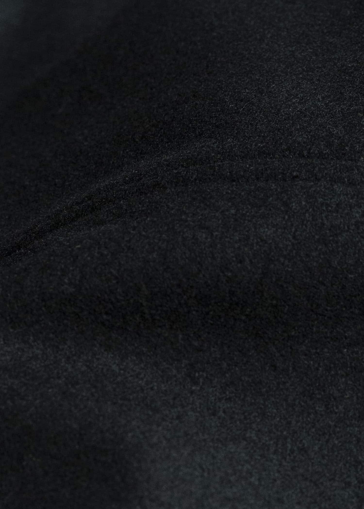 unkruid early mornig black fine loden