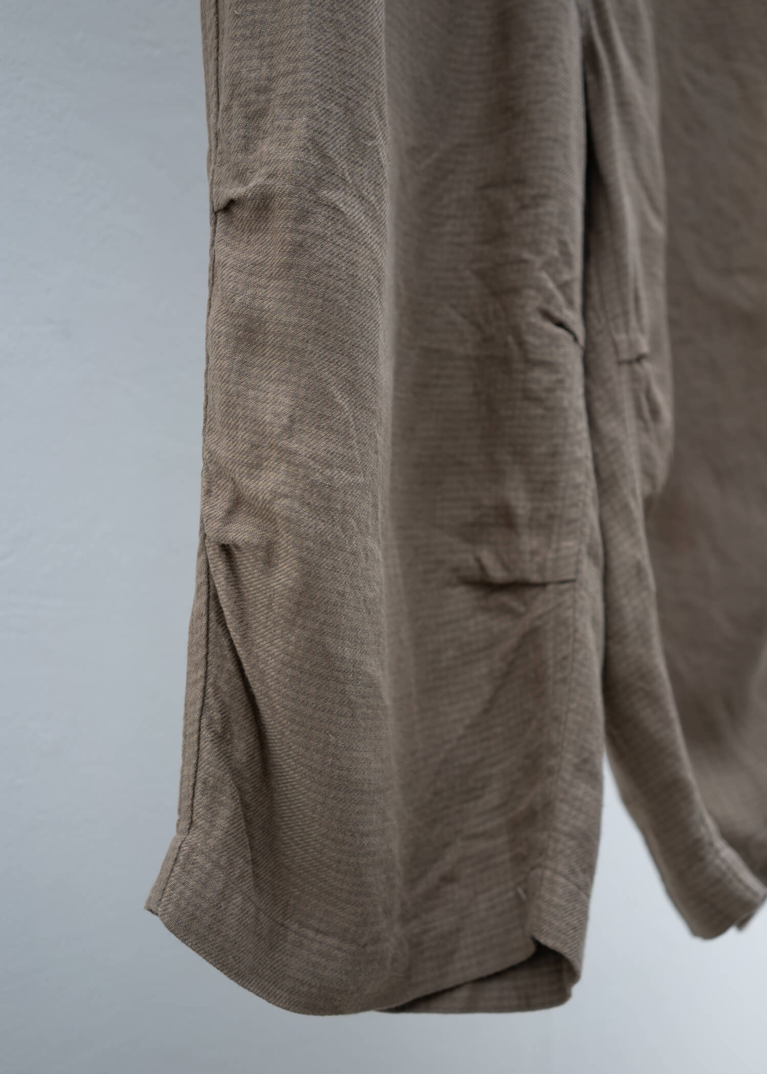 YOKO SAKAMOTO ATELIER OVER PANTS BEIGE