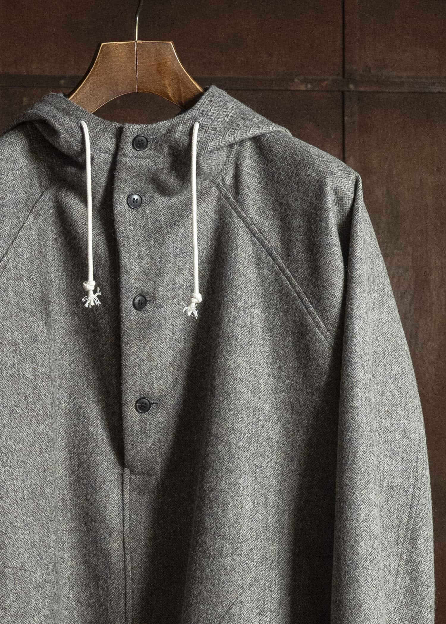 unkruid early mornig grey herringbone fine loden