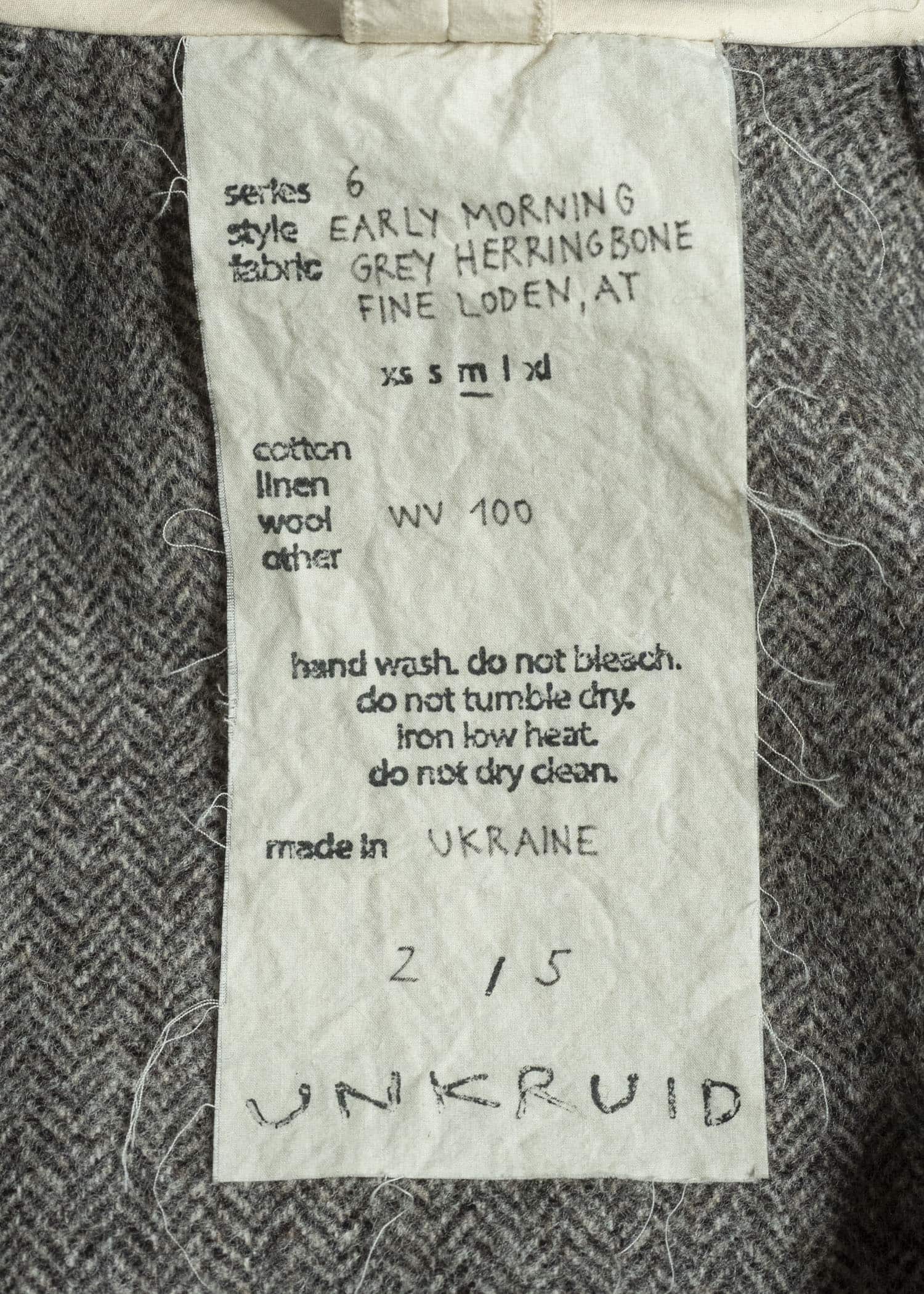 unkruid early mornig grey herringbone fine loden