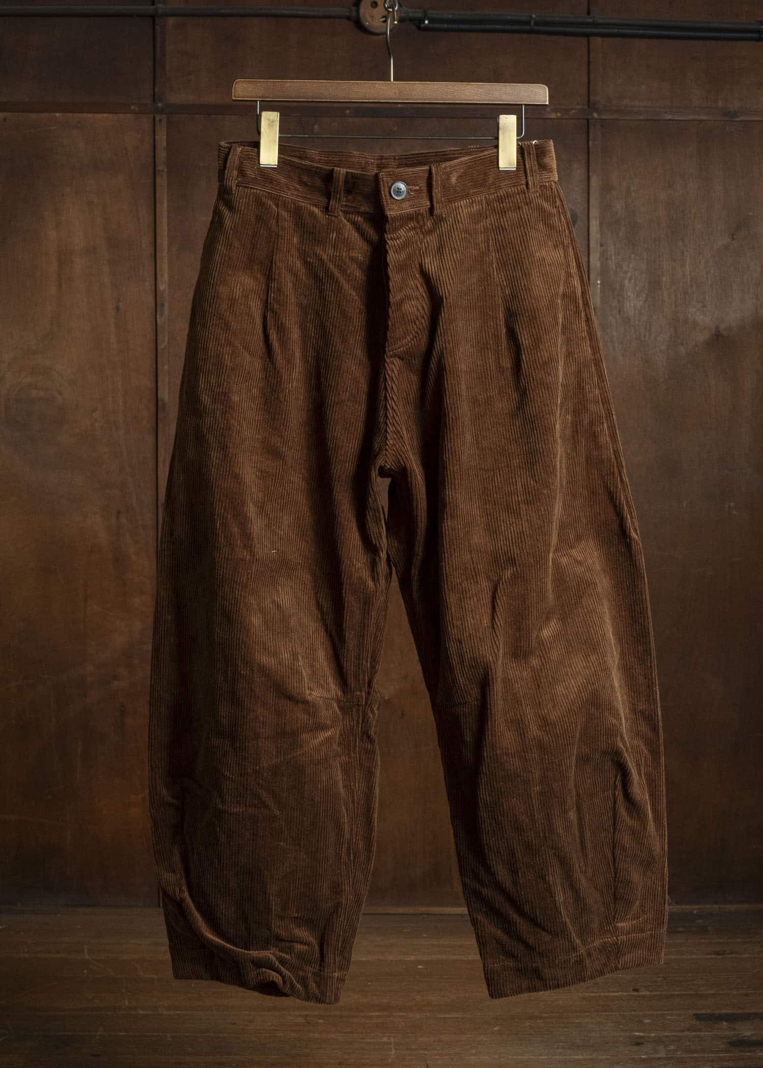 unkruid new baggy brown heavy corduroy
