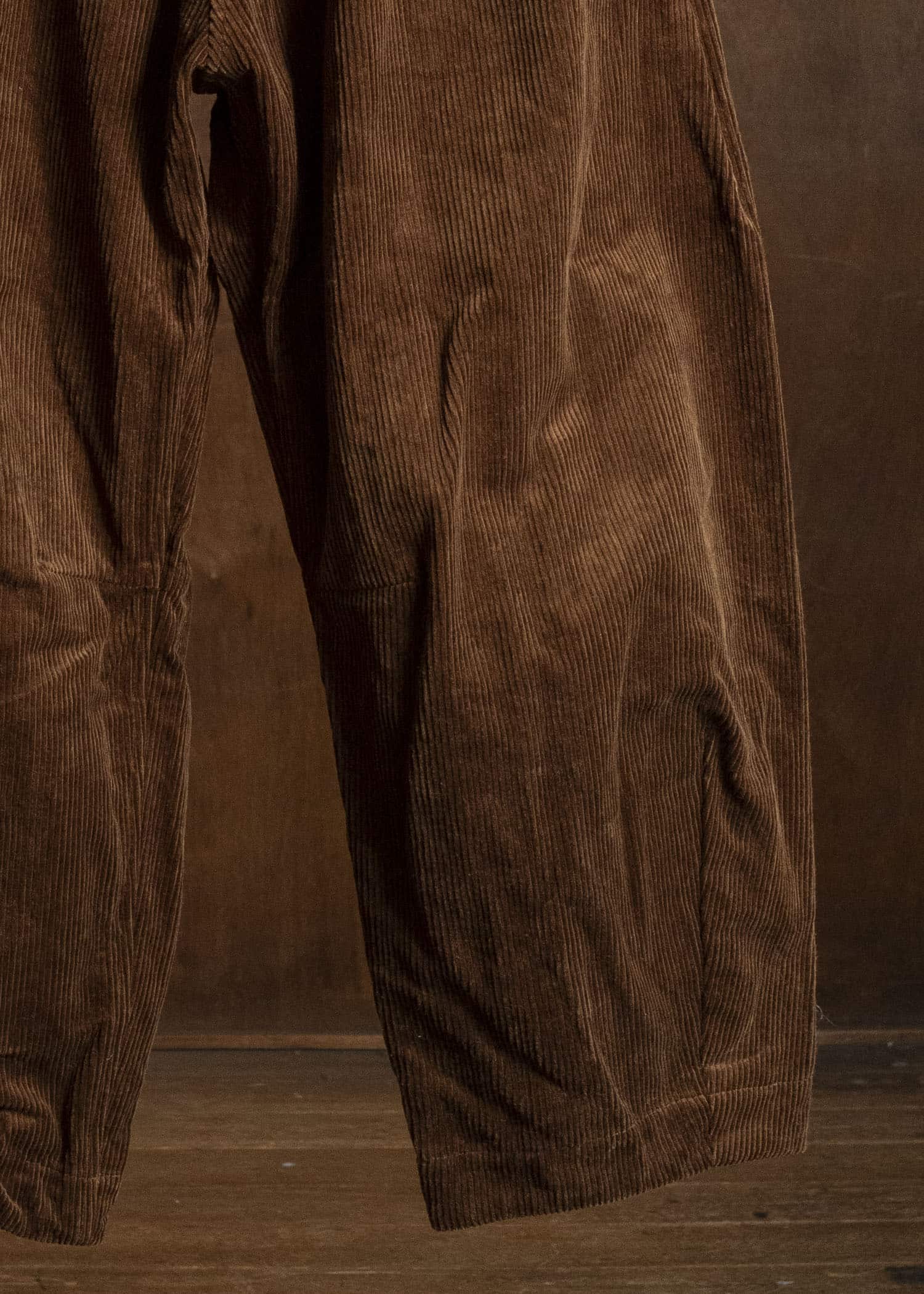 unkruid new baggy brown heavy corduroy