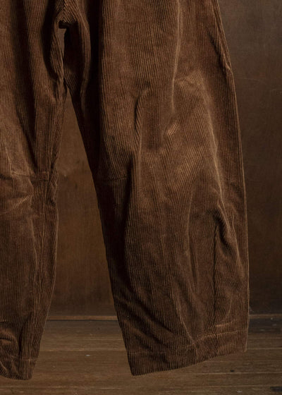 unkruid new baggy brown heavy corduroy