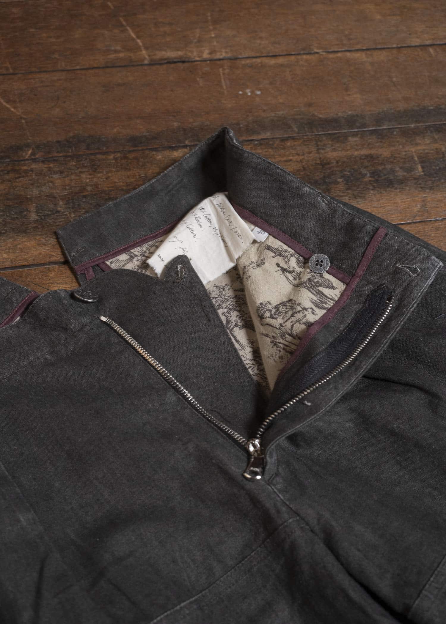 Professor.E 0222 / AGED ANKLE-CUT DARK GREY 26SS-FM-TRL-01