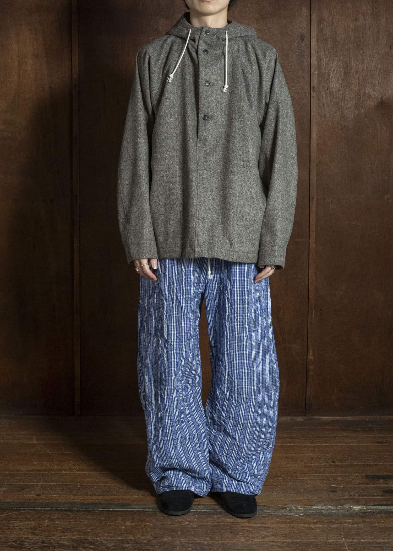 unkruid early mornig grey herringbone fine loden