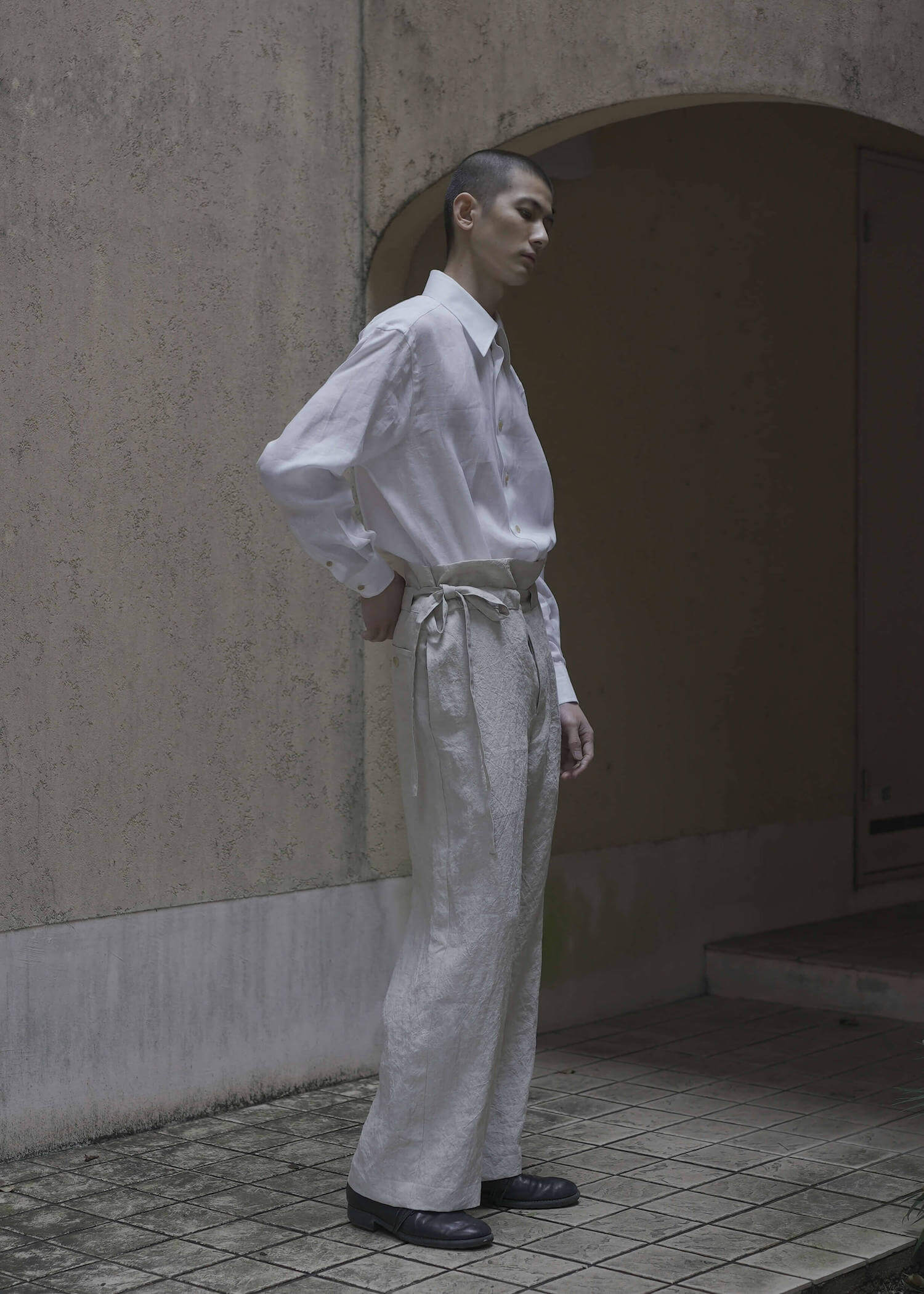 """"""""BEARSLEY"""""""" LONG POINT COLLAR SHIRT / WHITE