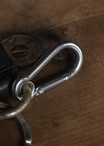 GUIDI KH04 LEATHER KEYCHAIN BLKT