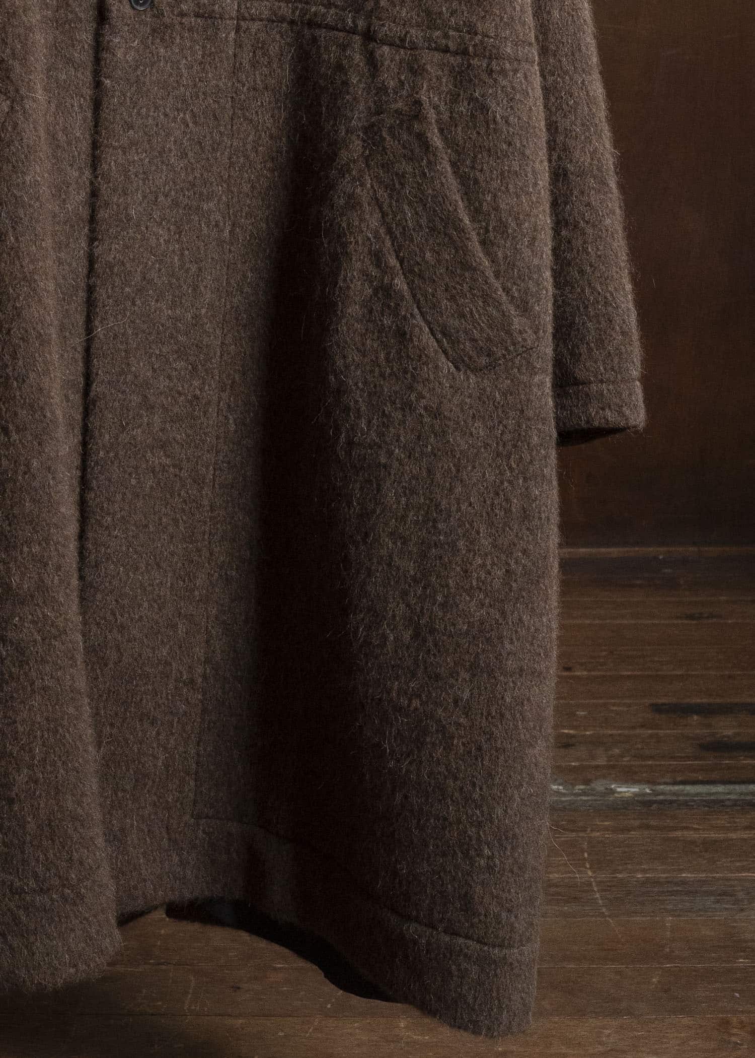 JAN-JAN VAN ESSCHE COAT#35 COAT WITH STANDING COLLAR,JET POCKETS, FULLY LINED Highpile Herringbone | Brown Alpaca