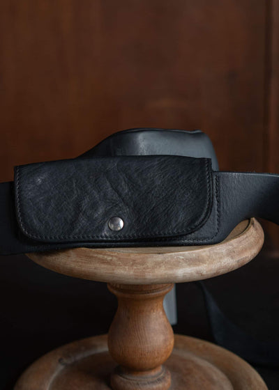 GUIDI BV10 / SMALL LEATHER CROSSBODY BAG / BLKT