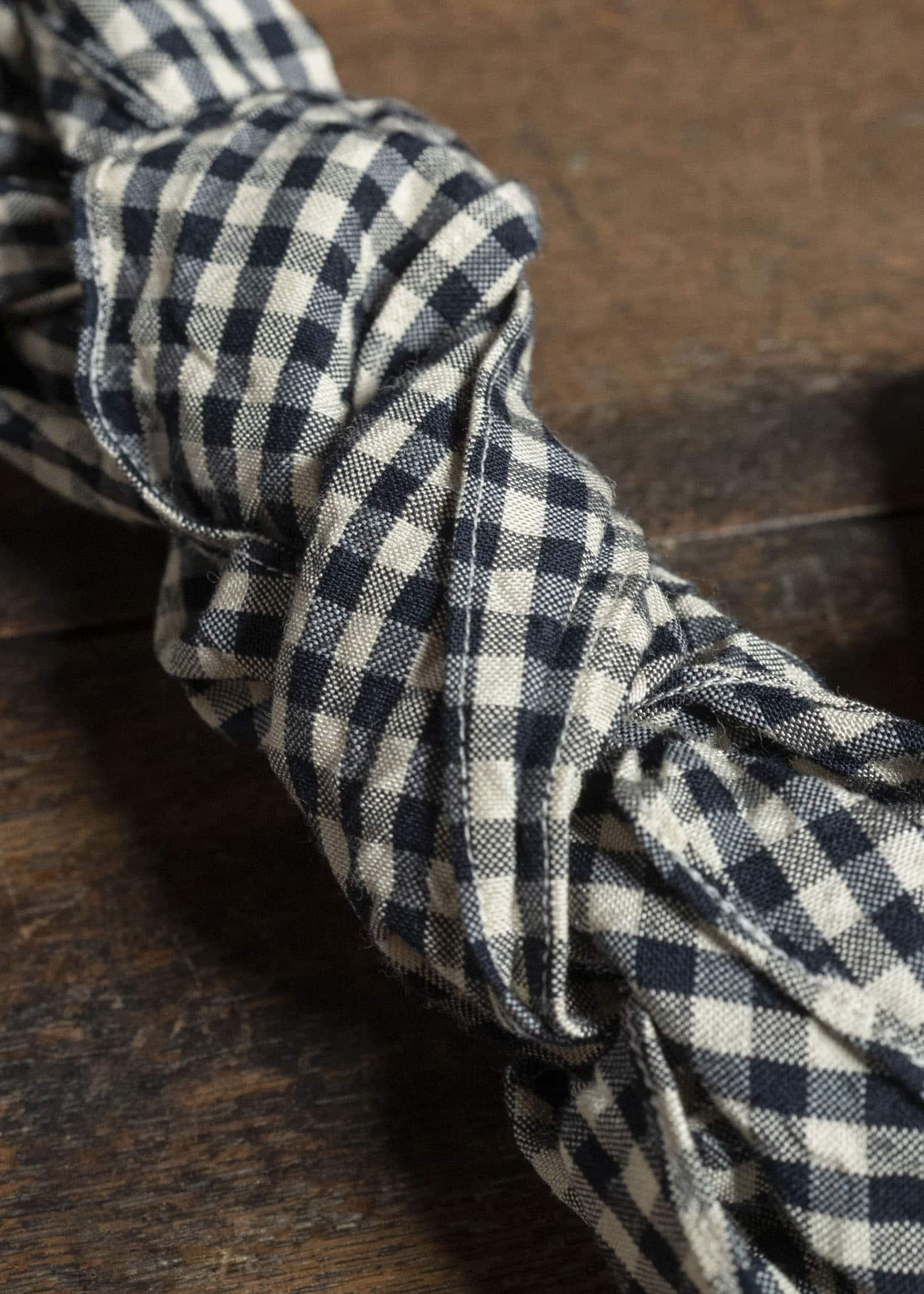 unkruid three points wool silk check