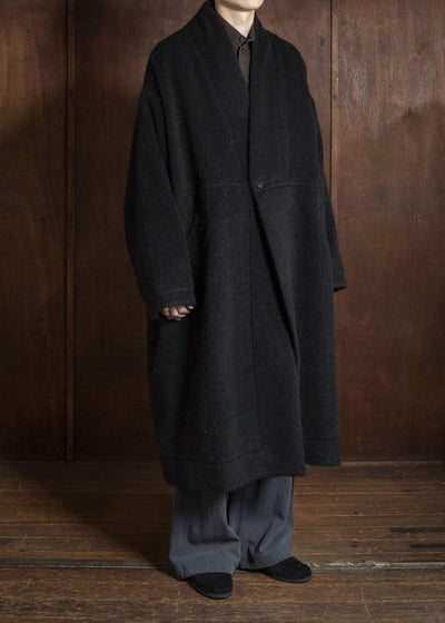 JAN-JAN VAN ESSCHE COAT#35 COAT WITH STANDING COLLAR,JET POCKETS, FULLY LINED Highpile Herringbone | Black Alpaca