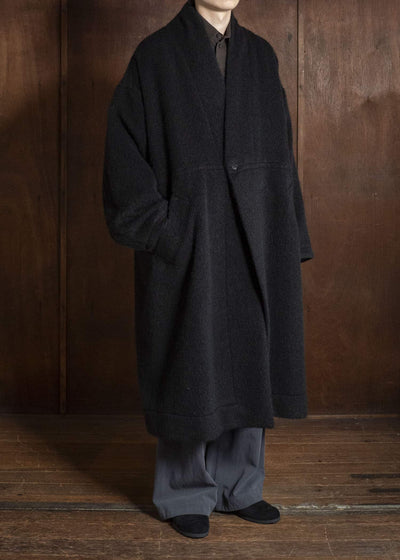 JAN-JAN VAN ESSCHE COAT#35 COAT WITH STANDING COLLAR,JET POCKETS, FULLY LINED Highpile Herringbone | Black Alpaca