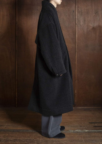JAN-JAN VAN ESSCHE COAT#35 COAT WITH STANDING COLLAR,JET POCKETS, FULLY LINED Highpile Herringbone | Black Alpaca