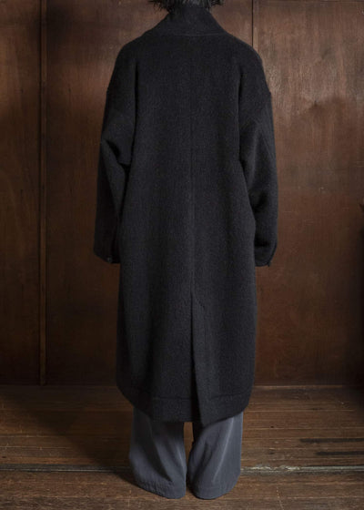 JAN-JAN VAN ESSCHE COAT#35 COAT WITH STANDING COLLAR,JET POCKETS, FULLY LINED Highpile Herringbone | Black Alpaca