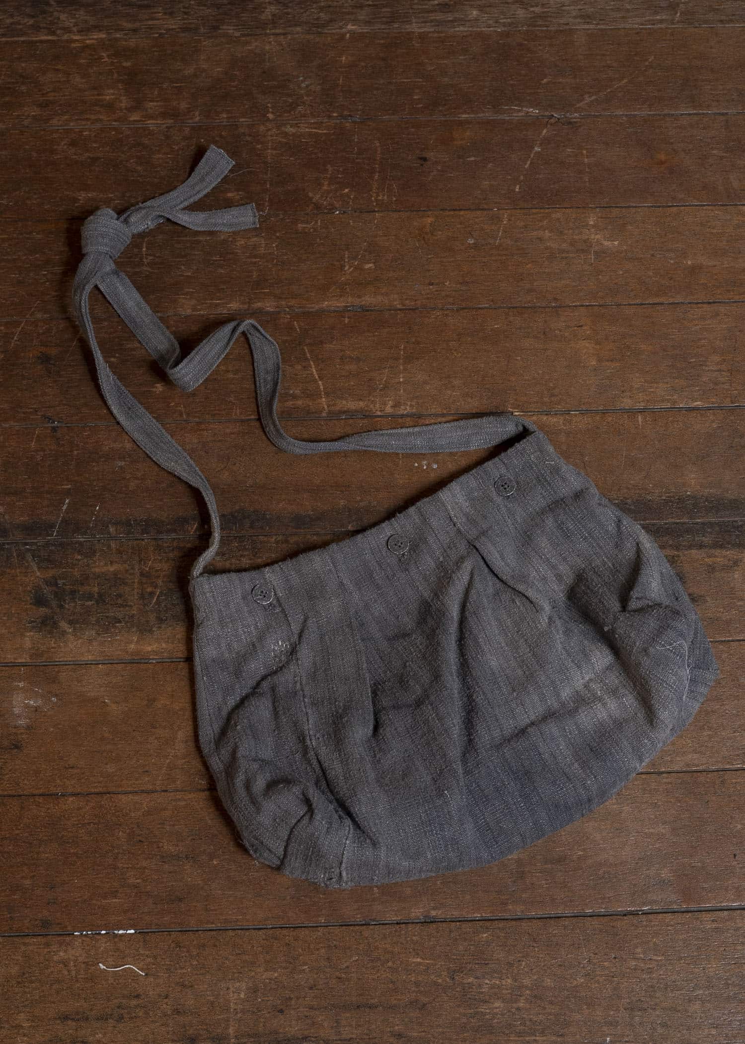 Professor.E SILK BAG (S) GREY 26SS-FM-ACC-02