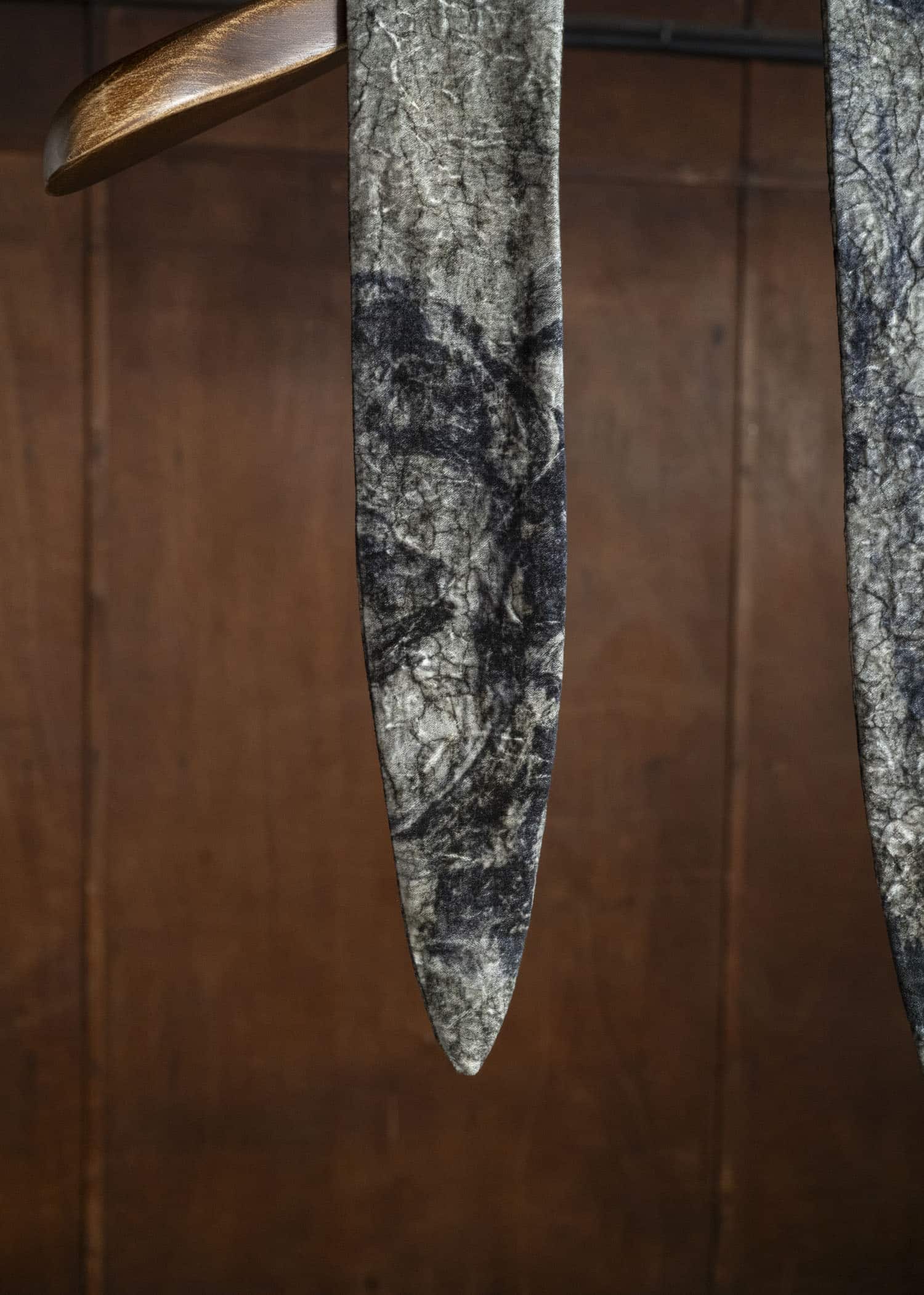 ZIGGY CHEN DIGITAL PRINT VELVET SCARF 0M2635014