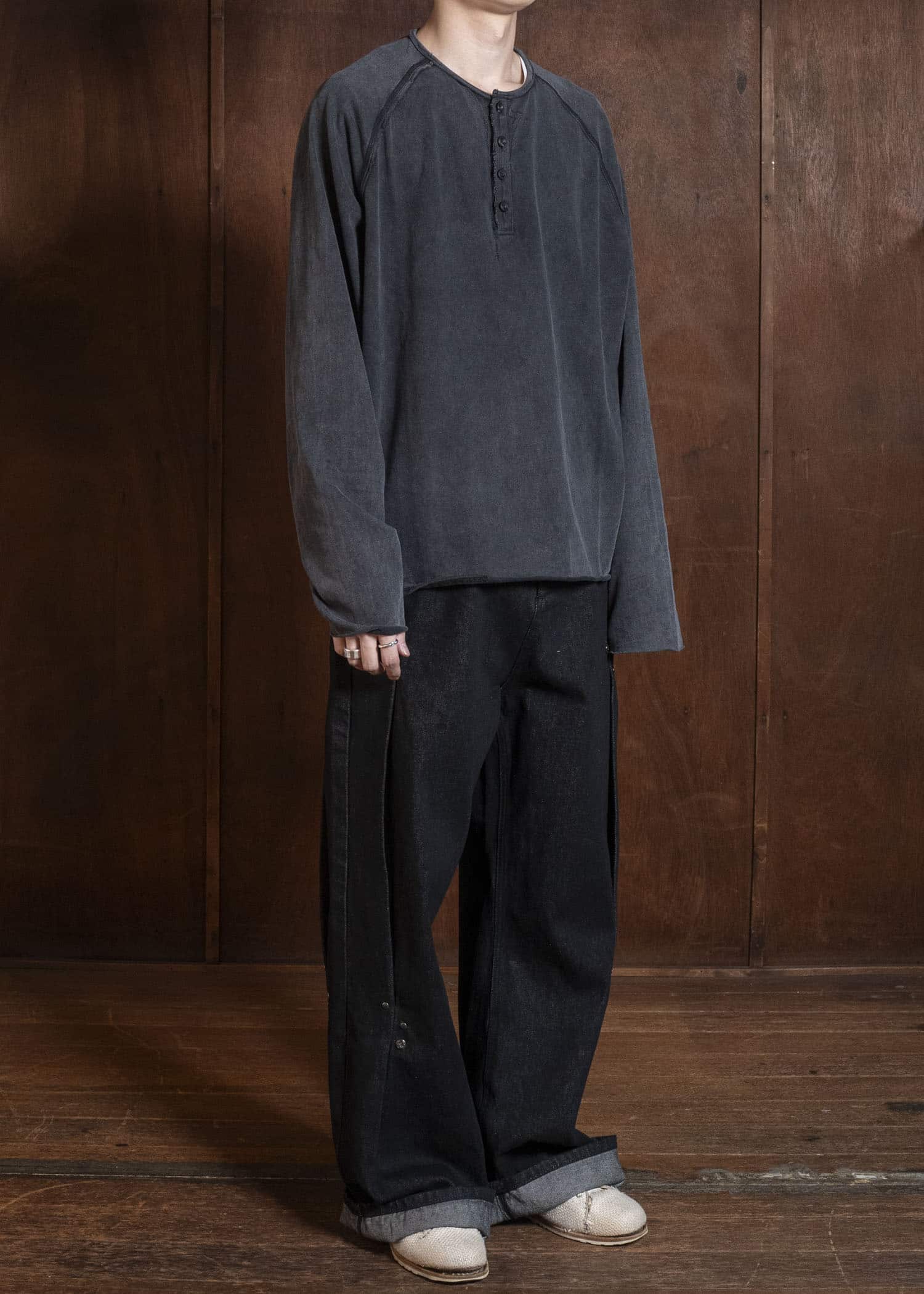 Professor.E HENLEY LS COLD DYED GREY 26SS-PE-TTL-01