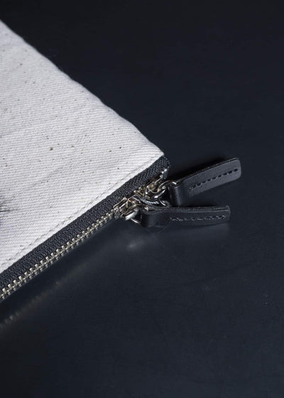 SUZUSAN 9017C-010 Organic Cotton Laptop Case 1005 Black - Ivory