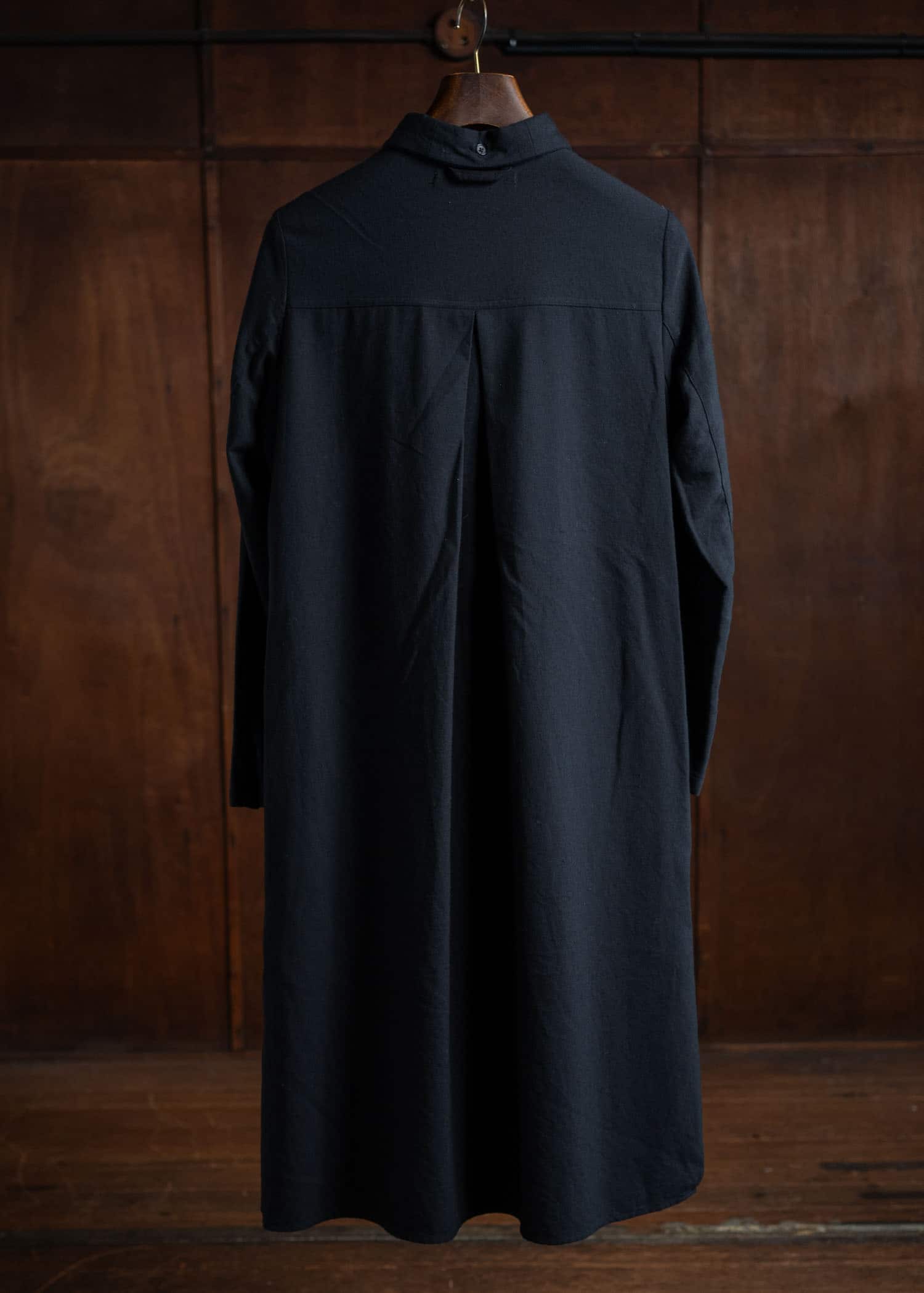 Aleksandr Manamis Long Shirt