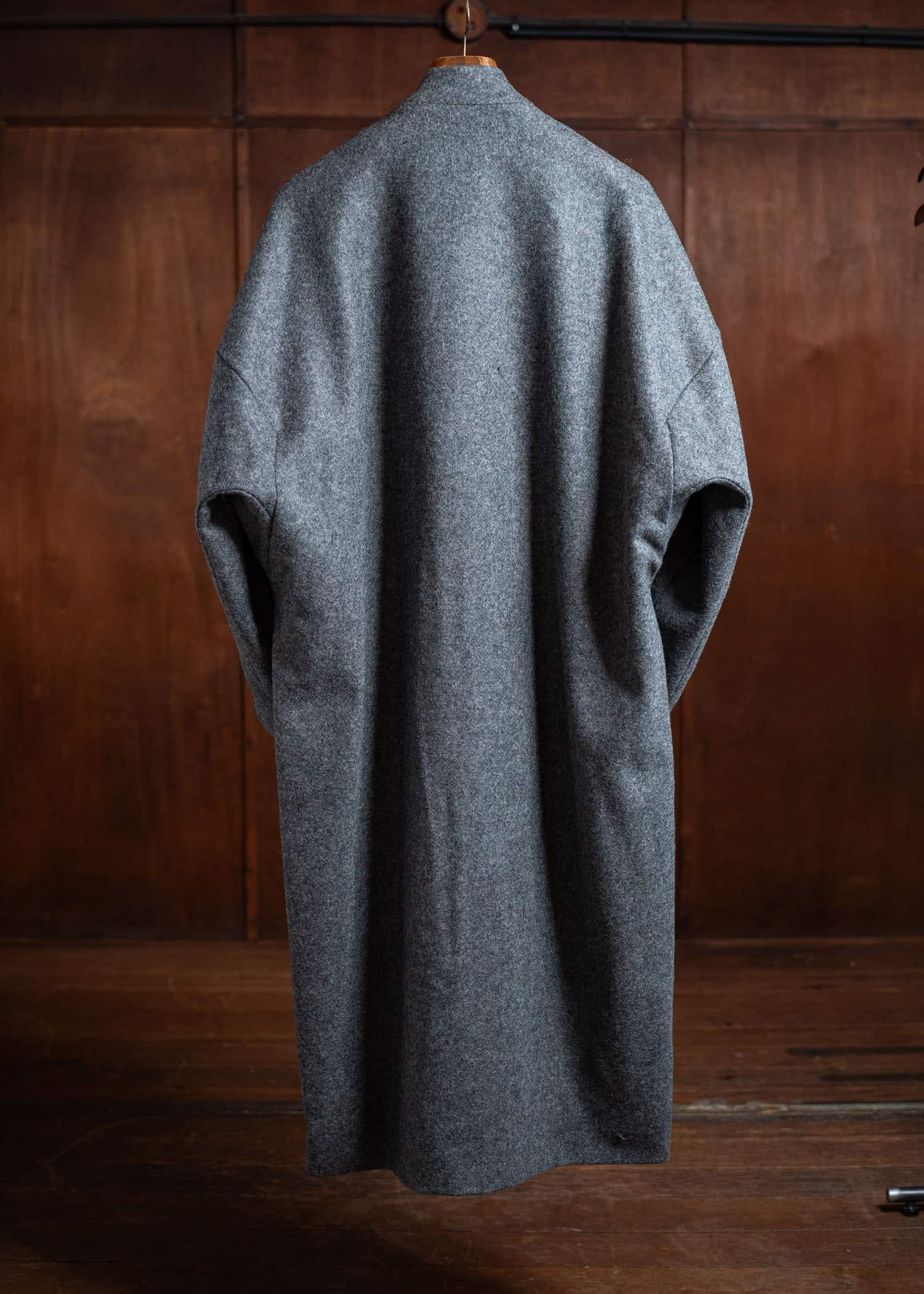 amachi. Covered Coat [ × Elise Gettliffe ] Mix Gray AY15-3