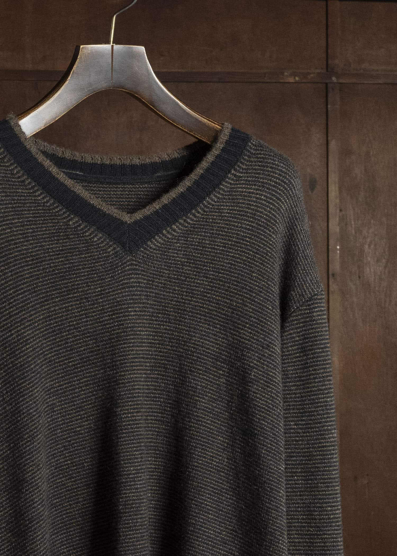 ZIGGY CHEN V-NECK SWEATER 0M2632001