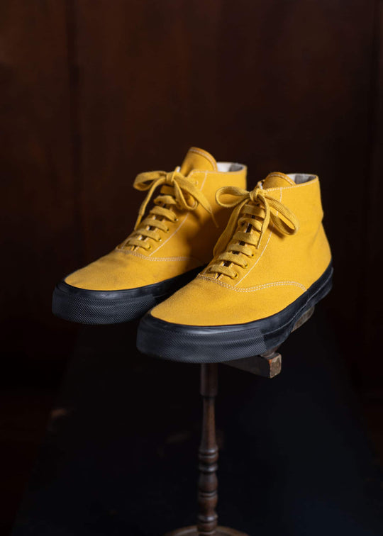 ISSEY MIYAKE HOMME PLISSE WAKOUWA Collaboration Canvas Sneakers