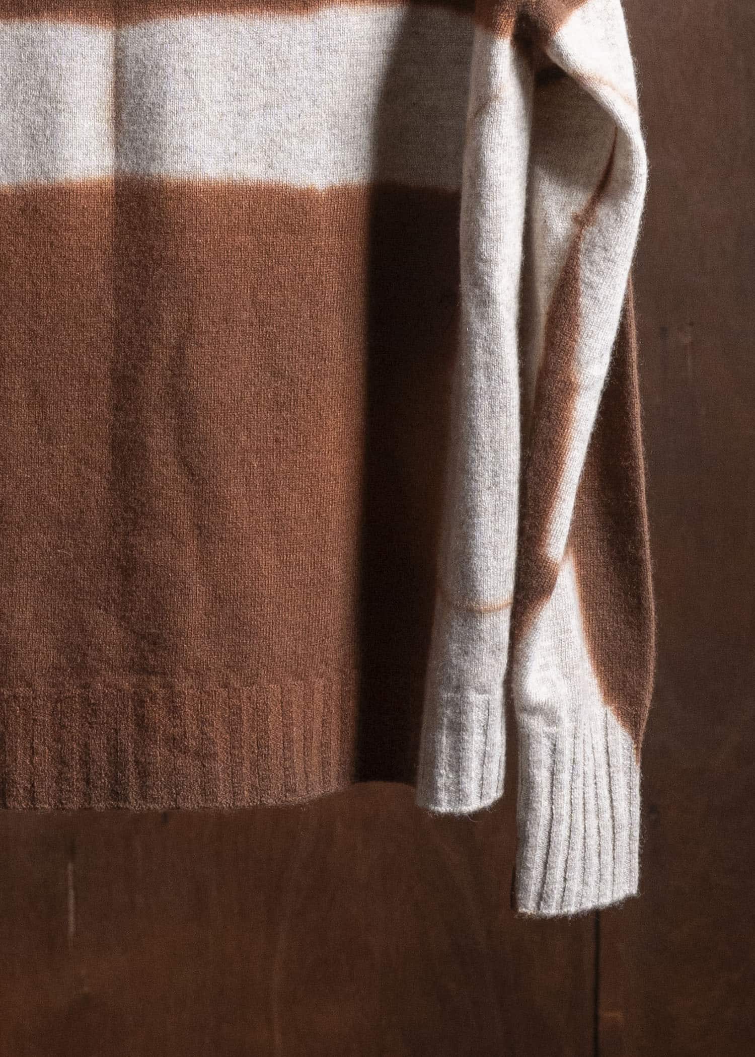 SUZUSAN 3084K-544 Cashmere SeamlessTurtleneck Raglan Pullover ,6003 Brown - Sand