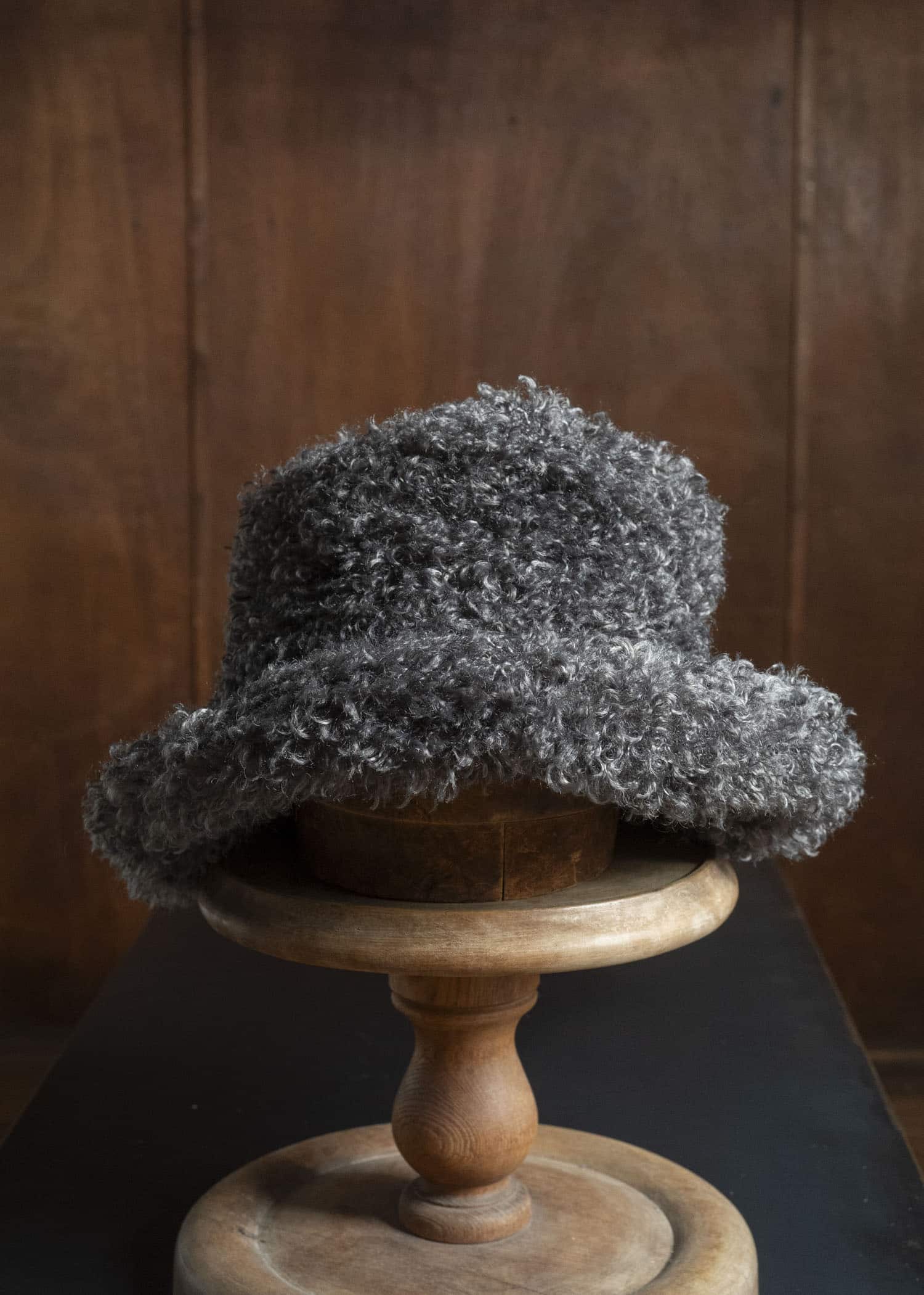 SCHA Curly Walk Time High D charcoal grey ART#2030
