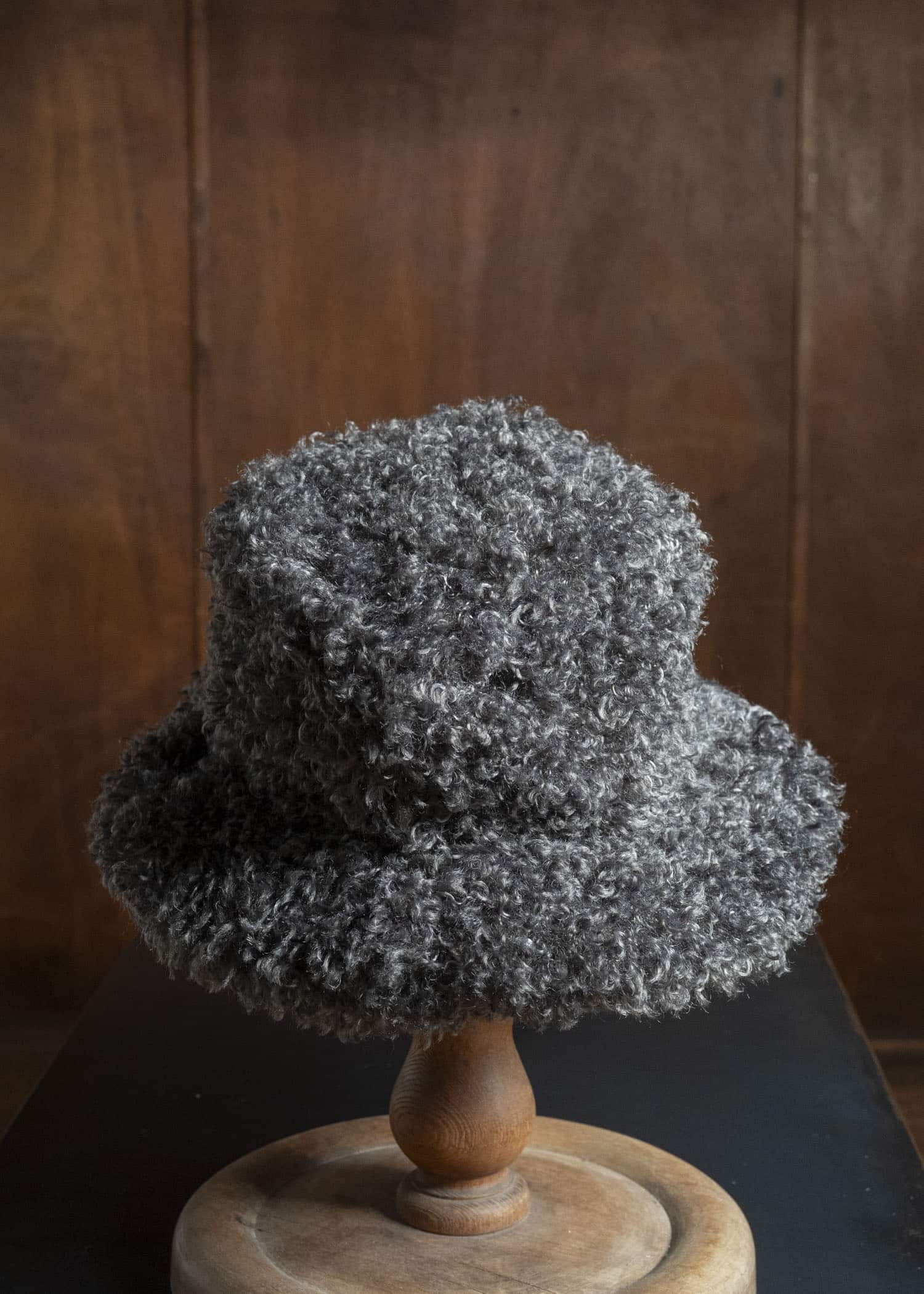 SCHA Curly Walk Time High D charcoal grey ART#2030